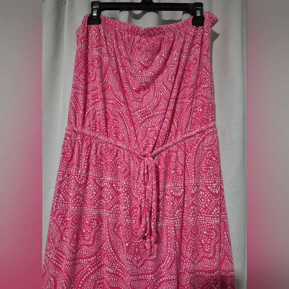 Old Navy Pink Patterned Maxi Dress - Picture 2 of 4